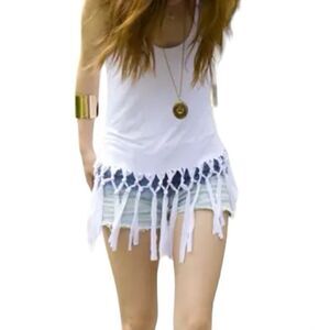 sis-sis Cream fringe hem racer back tank | size S | NWOT